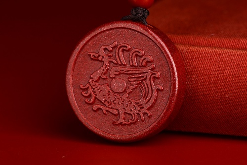 五行属火的饰品有哪些 五行属火的饰品有哪些